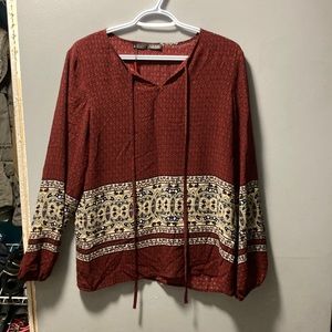 Ness  burgundy with the decorative pattern